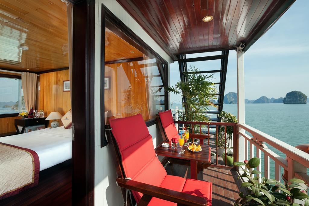 Garden Bay Luxury Cruise Hotel Ха Лонг Екстериор снимка