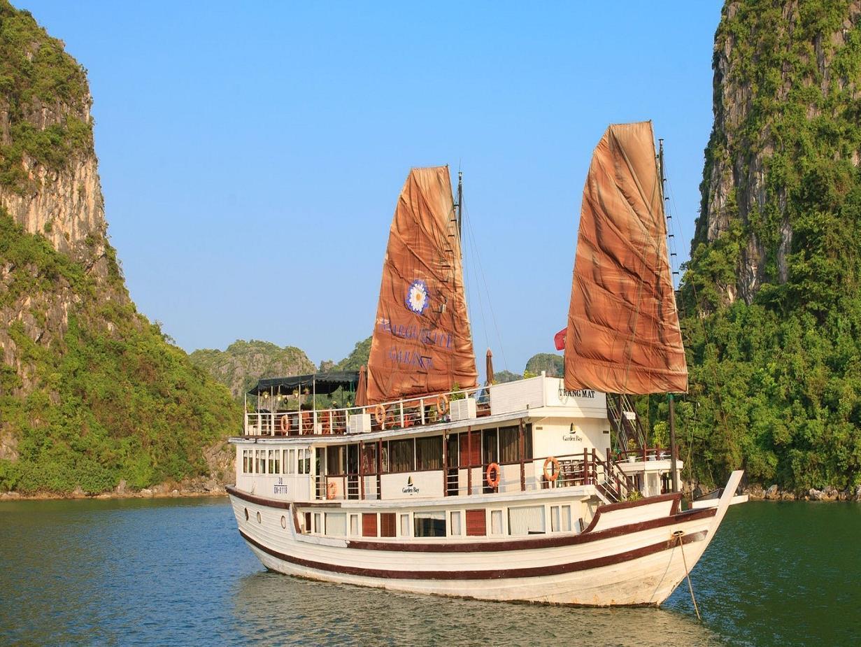 Garden Bay Luxury Cruise Hotel Ха Лонг Екстериор снимка