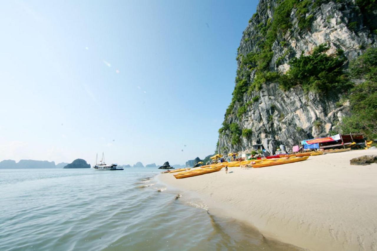 Garden Bay Luxury Cruise Hotel Ха Лонг Екстериор снимка